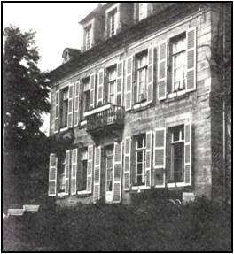 La maison du prieur de Fontaine vers 1970